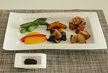 大徳寺納豆ペーストと野菜